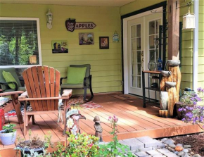 Joanne's Creekside BnB